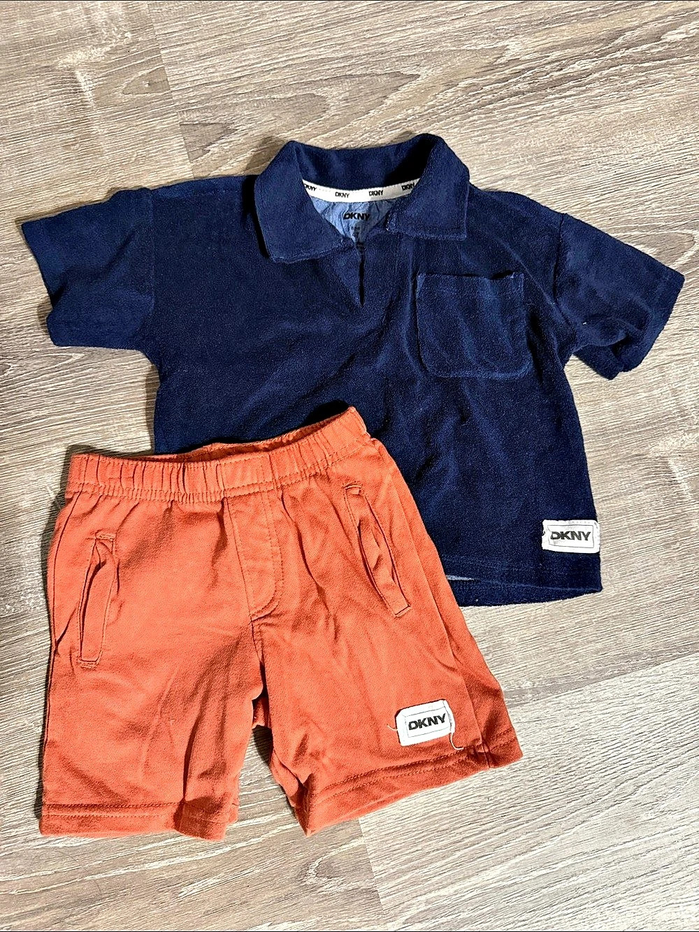 DKNY Boys' Matching Polo & Shorts Set Size 4T in Blue & Orange